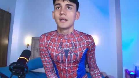 Esteban online show from 09.30.25