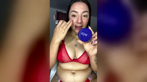 Snapshot of estefa1 chatting on 02.21.26 estefa1 online show from 02.21.26