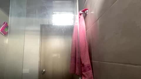 Snapshot of estefa1 chatting on 03.17.26 estefa1 online show from 03.17.26