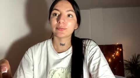 Snapshot of estefa1 chatting on 04.03.26 estefa1 online show from 04.03.26