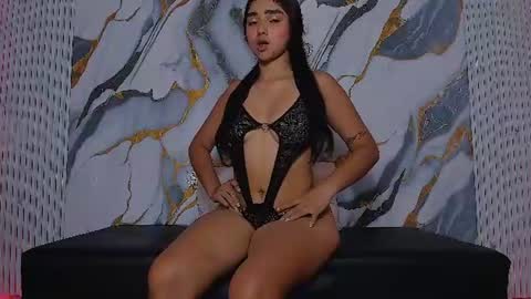 Snapshot of estefani_doll chatting on 07.19.26 estefani_doll online show from 07.19.26