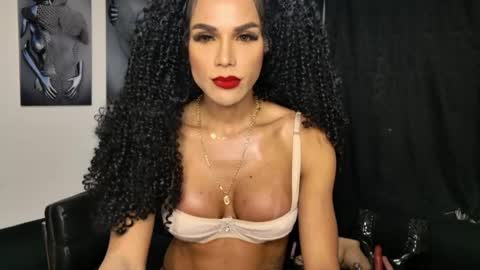 estefania1812 online show from 04.15.26