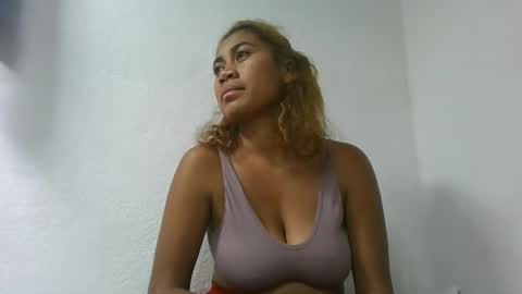 Snapshot of estelah796836 chatting on 06.11.26 estelah796836 online show from 06.11.26