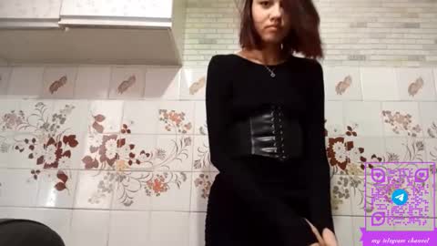 estellekirbo online show from 02.19.26