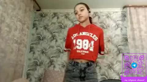 estellekirbo online show from 03.07.26