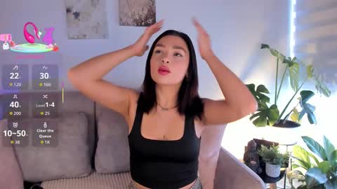 Is secret online show from 11.18.25