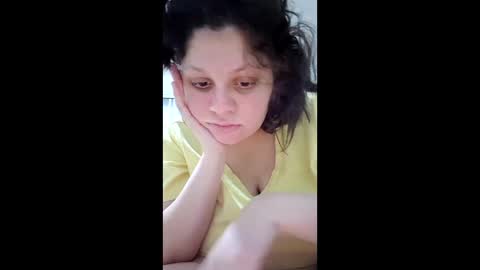 Snapshot of estherbipin70827 chatting on 03.21.26 estherbipin70827 online show from 03.21.26