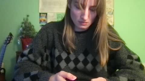 Esther Grey online show from 01.27.25