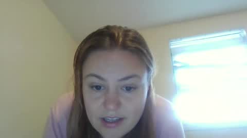 Esther online show from 11.10.25