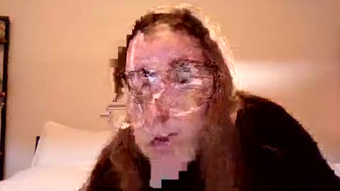 Esther online show from 06.03.26