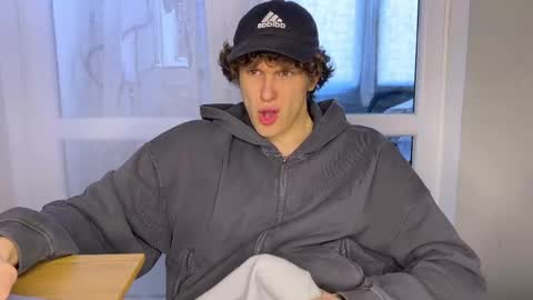 Alex online show from 04.24.26