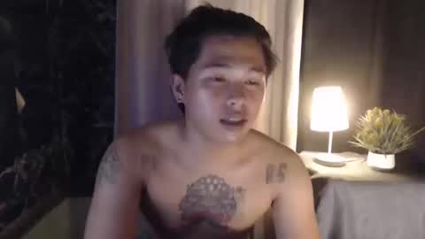 Snapshot of esward_tynn chatting on 09.24.25 im esward tynn online show from 09.24.25