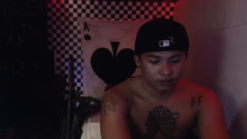 Snapshot of esward_tynn chatting on 11.26.25 im esward tynn online show from 11.26.25