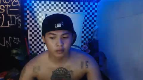 Snapshot of esward_tynn chatting on 11.26.25 im esward tynn online show from 11.26.25