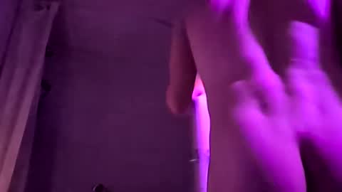 Snapshot of et528007 chatting on 12.21.25 et528007 online show from 12.21.25