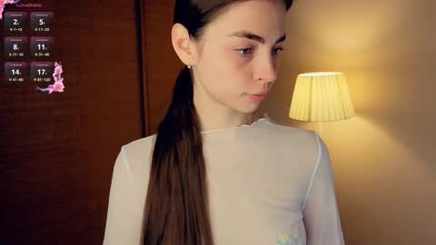 Mary online show from 10.21.25