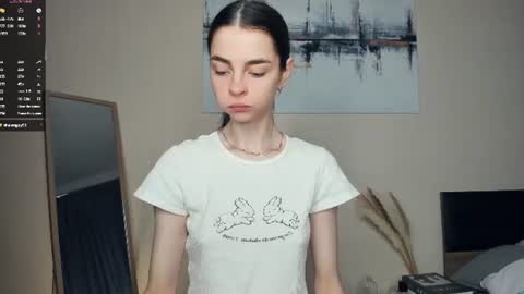 Snapshot of eternity_is_endless chatting on 06.15.26 Mary online show from 06.15.26