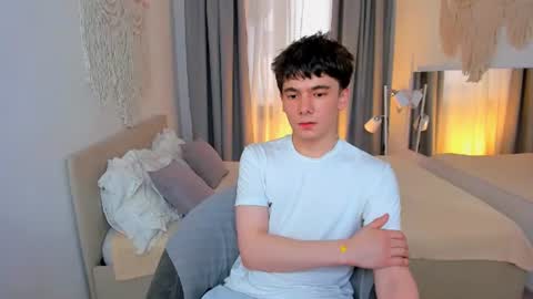 Snapshot of ethan_crowe chatting on 07.14.26 Ethan online show from 07.14.26