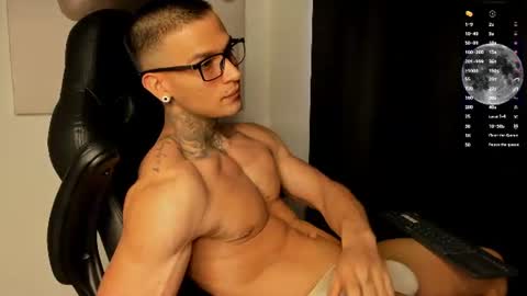 Ethan - Independent model online show from 07.30.26