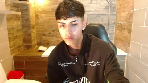 E T H A N  online show from 03.18.26