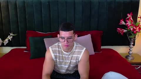 ETHAN RODGERS online show from 11.04.25