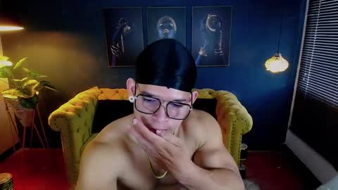 ETHAN RODGERS online show from 11.08.25