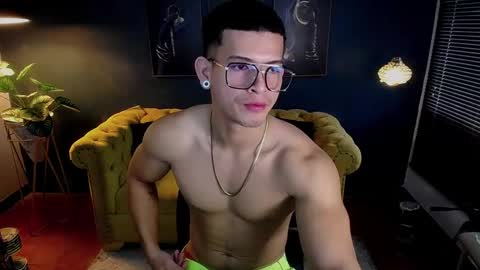 ETHAN RODGERS online show from 11.15.25