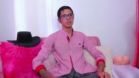 Snapshot of ethan_sai01 chatting on 12.09.24 ETHAN SAI online show from 12.09.24