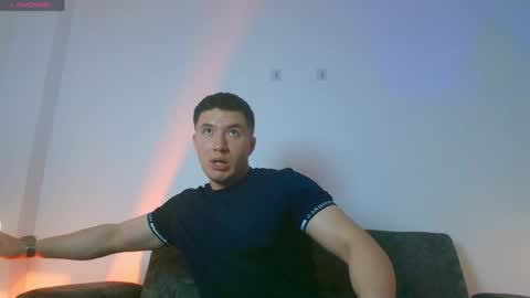 ethanconnor_ online show from 05.04.26