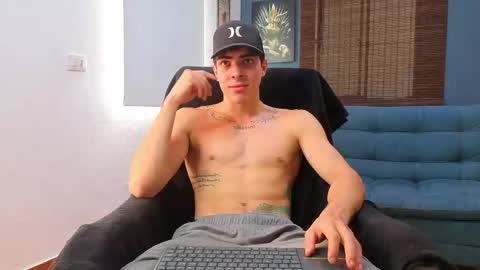 ethangreey1 online show from 05.05.26