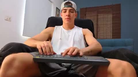 ethangreey1 online show from 07.10.26