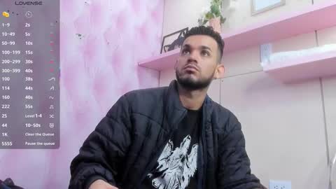 Snapshot of ethangrey_ chatting on 02.18.26 Ethan Grey online show from 02.18.26