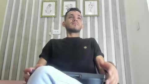 Snapshot of ethangrey_ chatting on 03.26.26 Ethan Grey online show from 03.26.26