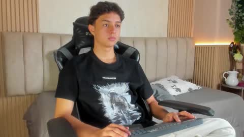 ethanlowell online show from 02.25.26