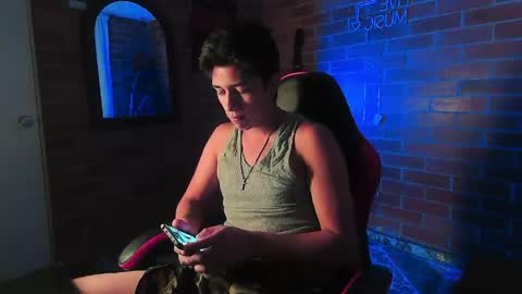 ethann2_ online show from 04.05.26