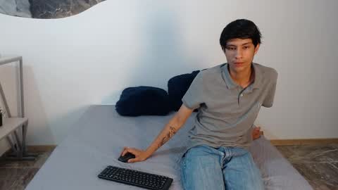   online show from 04.21.26