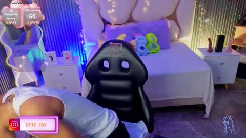 ette online show from 03.10.26