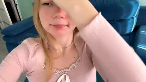 Lana online show from 09.26.25