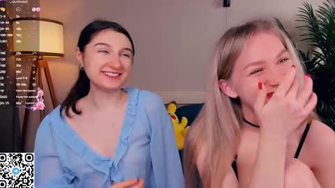 Kira and Kamila online show from 03.05.25