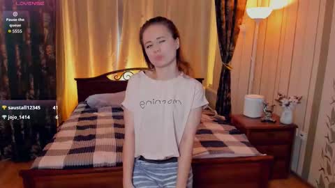 Kira and Kamila online show from 10.03.25