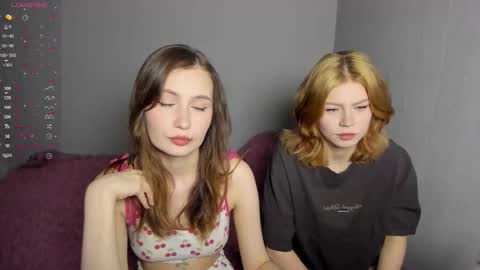 Snapshot of eumomino chatting on 12.21.25 Veronica Tiia Lilith left to right online show from 12.21.25