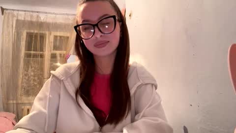 Snapshot of eurakilarjian chatting on 02.19.26 lIlianna online show from 02.19.26