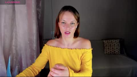 Snapshot of eva_aaaa chatting on 09.25.25 eva_aaaa online show from 09.25.25