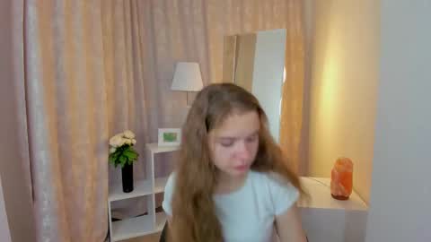 Eva online show from 10.04.25