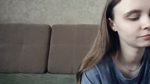 Eva Calvin online show from 12.13.24