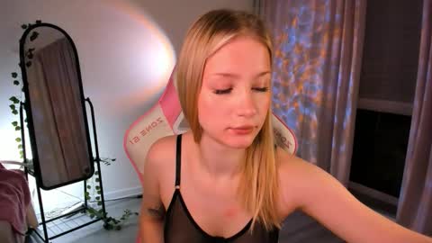 Eva Davis online show from 03.02.26