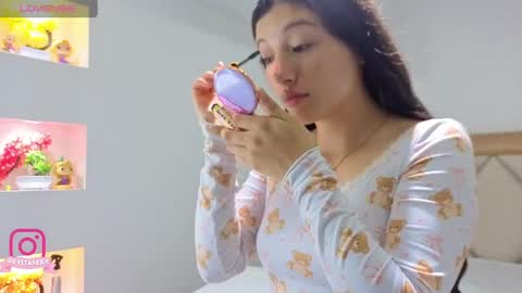 Eva online show from 04.22.26