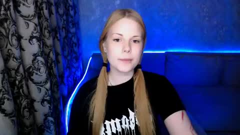 Snapshot of eva_ellis chatting on 06.13.26 Eva online show from 06.13.26