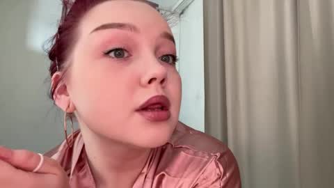 Snapshot of eva_kittenn chatting on 05.15.26 eva_kittenn online show from 05.15.26