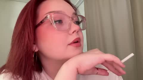 Snapshot of eva_kittenn chatting on 06.06.26 eva_kittenn online show from 06.06.26